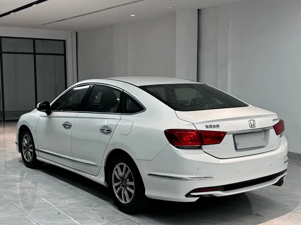 Honda Spirior 2017 2.0L