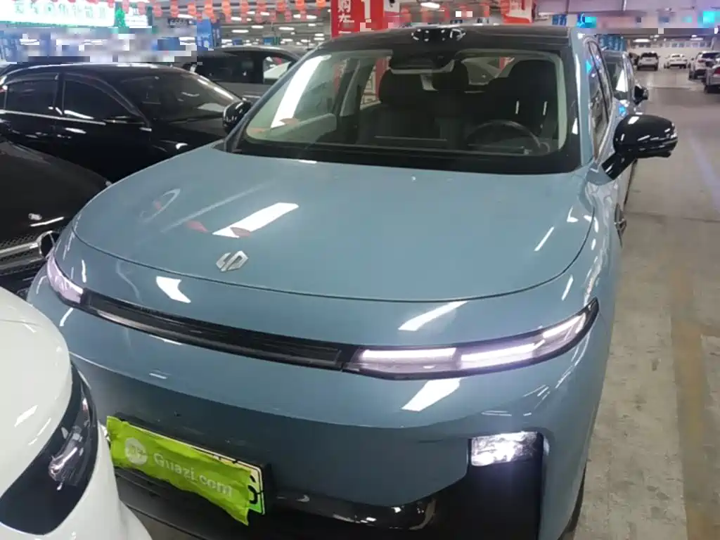 Leapmotor Leapmotor B10 — миниатюра 3