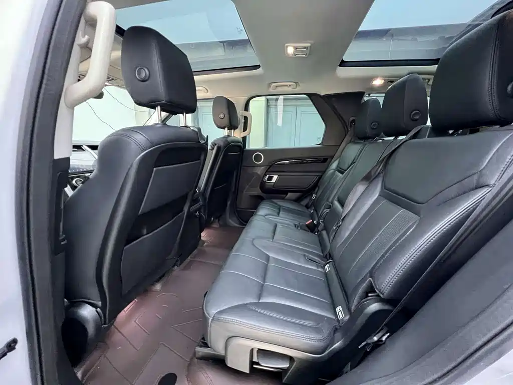 Land Rover Discovery — миниатюра 8