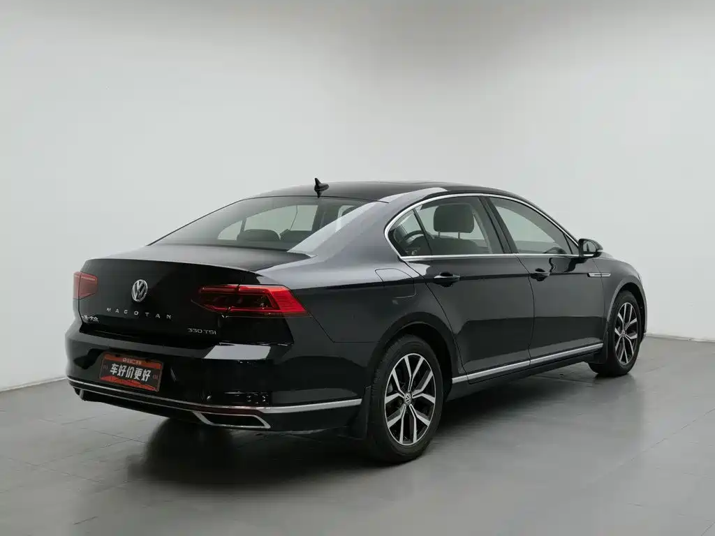 Volkswagen Magotan — миниатюра 2