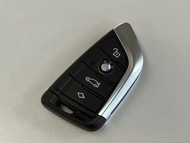 BMW X3 — миниатюра 12