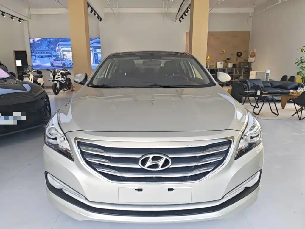 Hyundai Mistra — миниатюра 3