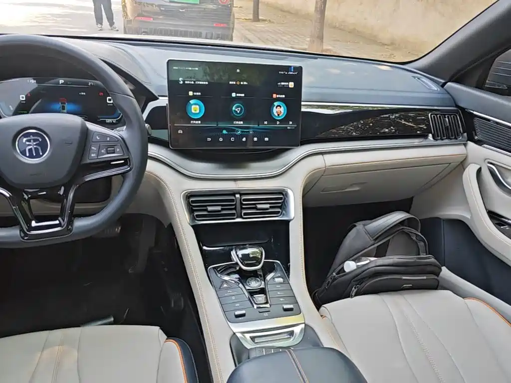 BYD PLUS New Energy — миниатюра 13