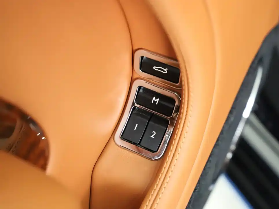 Bentley Mulsanne — миниатюра 27