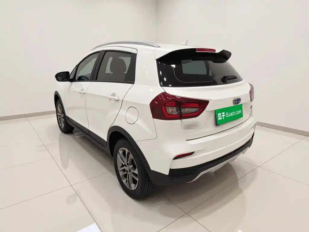 Geely Vision X3 — миниатюра 4