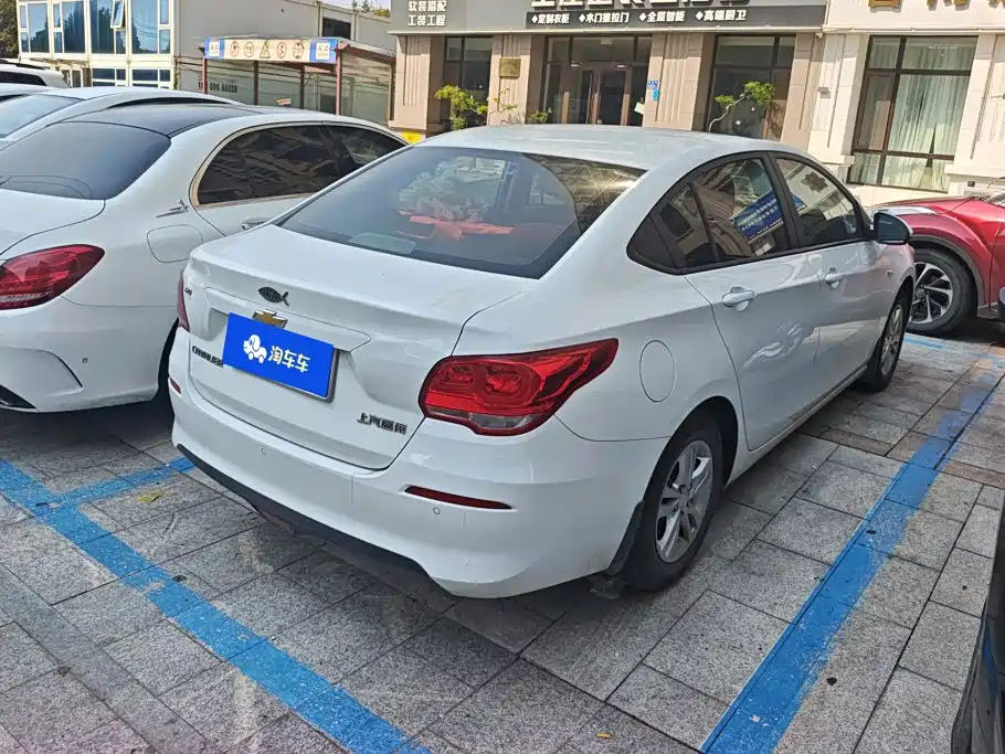 Chevrolet Cavalier — миниатюра 3