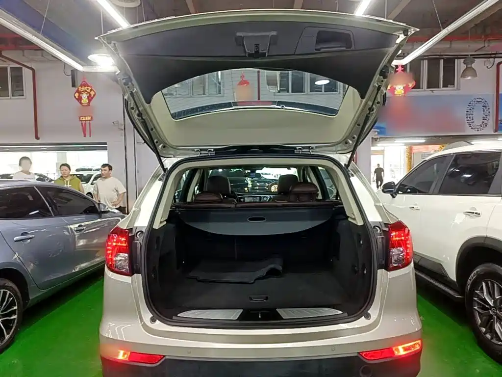 Buick Envision Plus — миниатюра 19