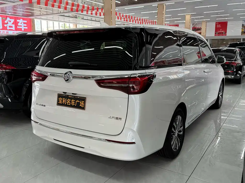 Buick GL8 2023 ES Premium