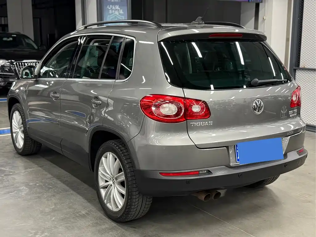 Volkswagen Tiguan — миниатюра 4