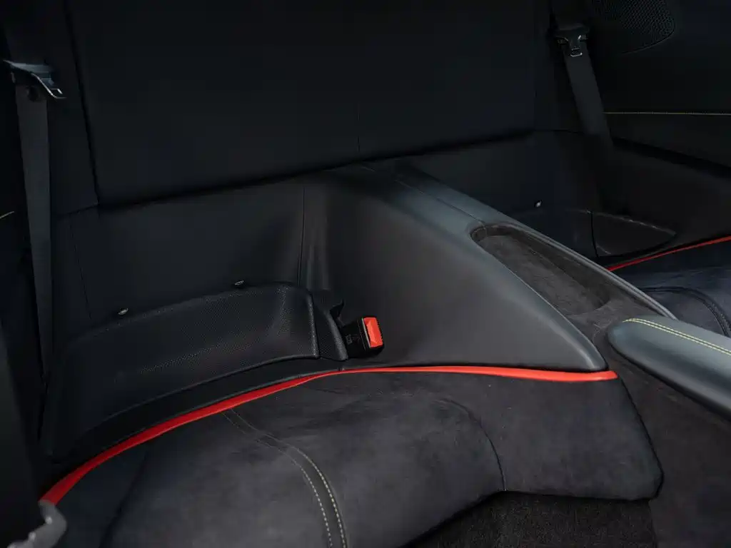 Ferrari Roma 3.9T V8, фото 20