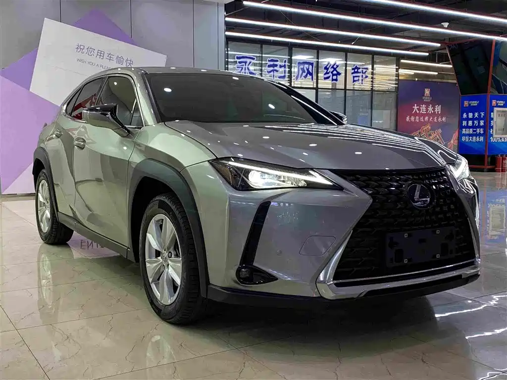 Lexus UX — миниатюра 3