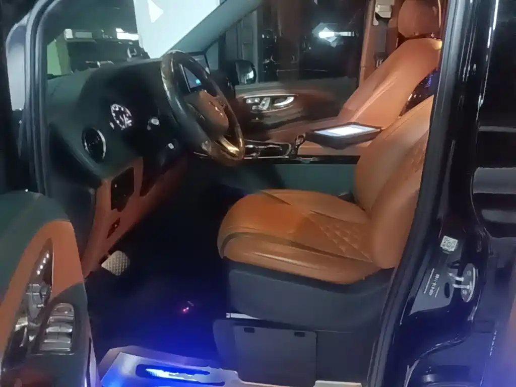 Mercedes-Benz Vito — миниатюра 15