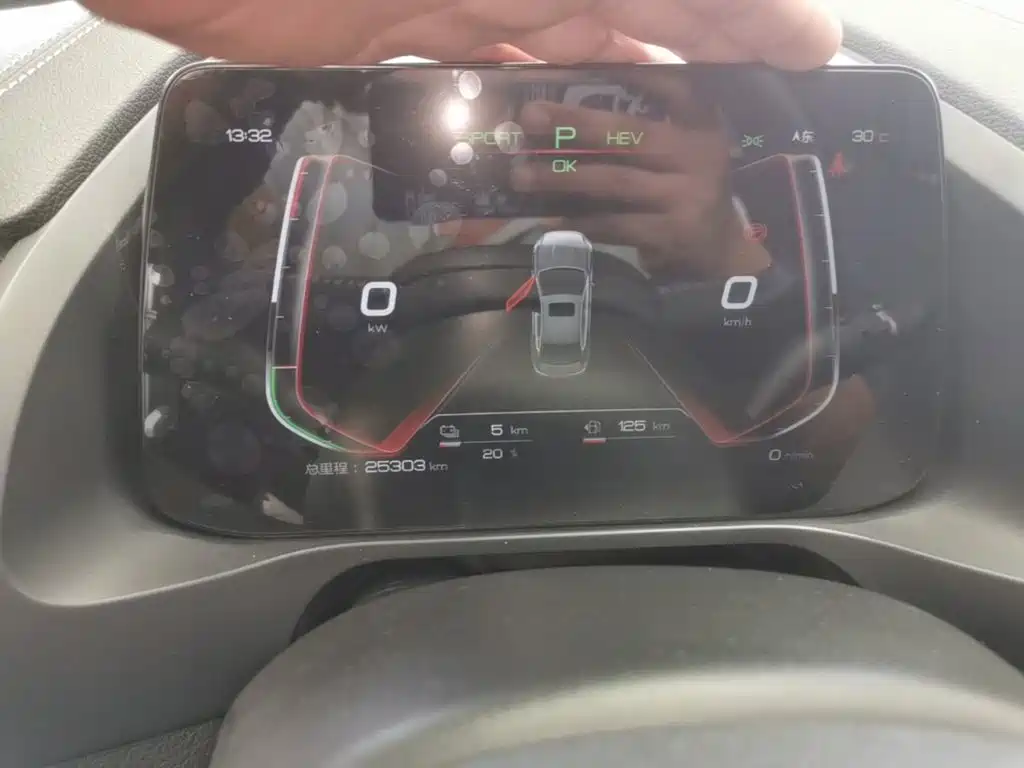 BYD Qin Pro NEV — миниатюра 12