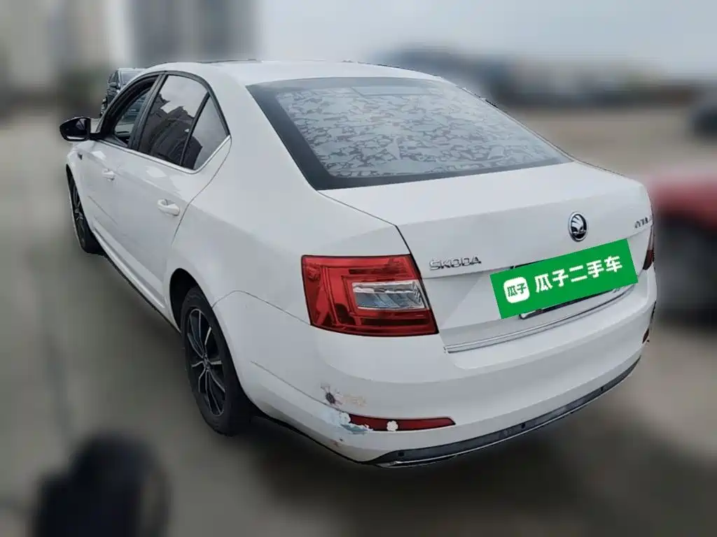 Skoda Octavia — миниатюра 7