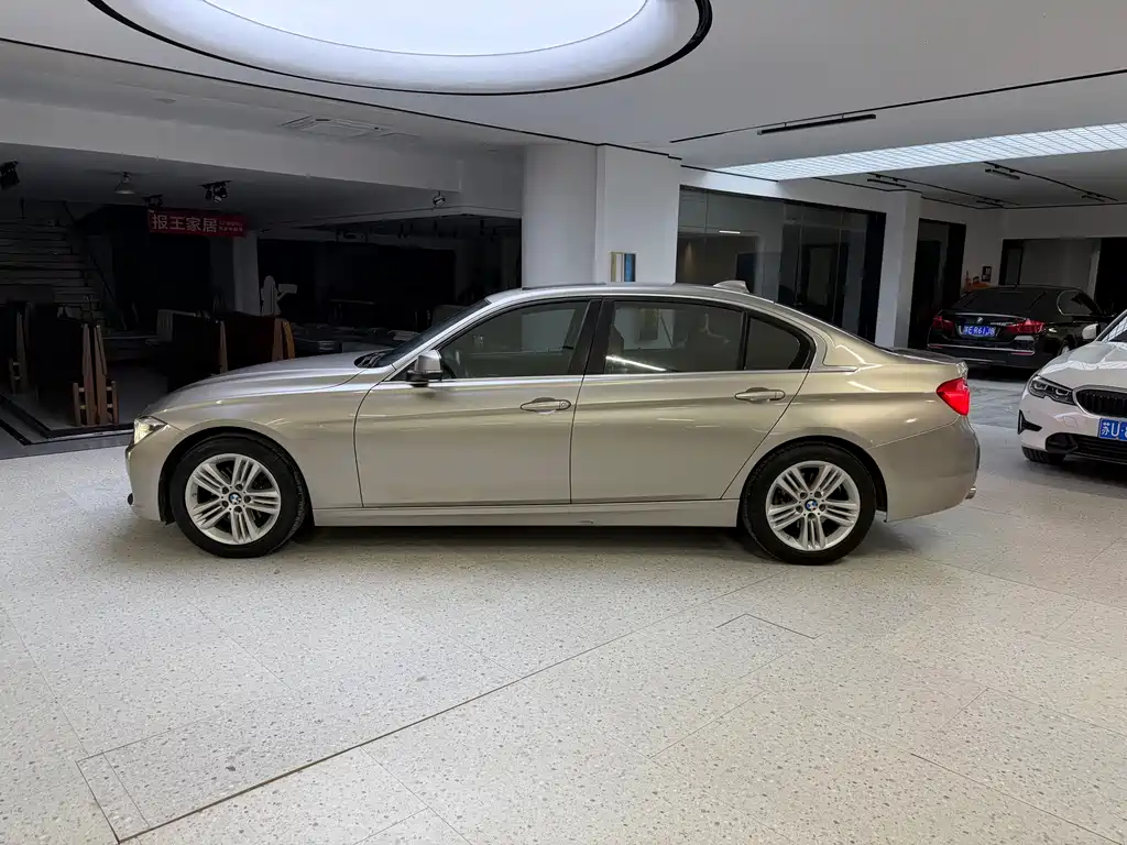 BMW 3 Series — миниатюра 4