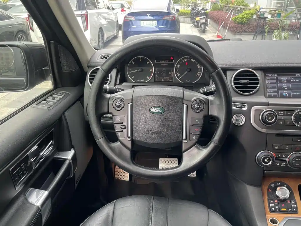 Land Rover Discovery — миниатюра 15