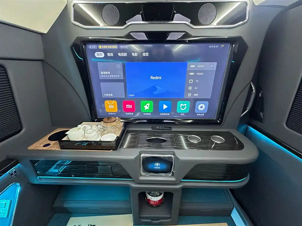 Toyota HiAce 2024 3.5L AT