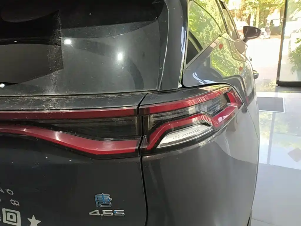 BYD Tang New Energy — миниатюра 8