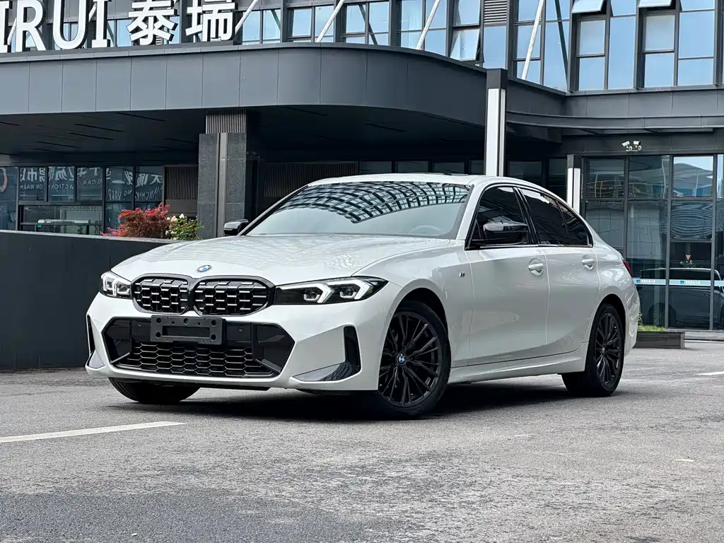 BMW 3 Series 2024