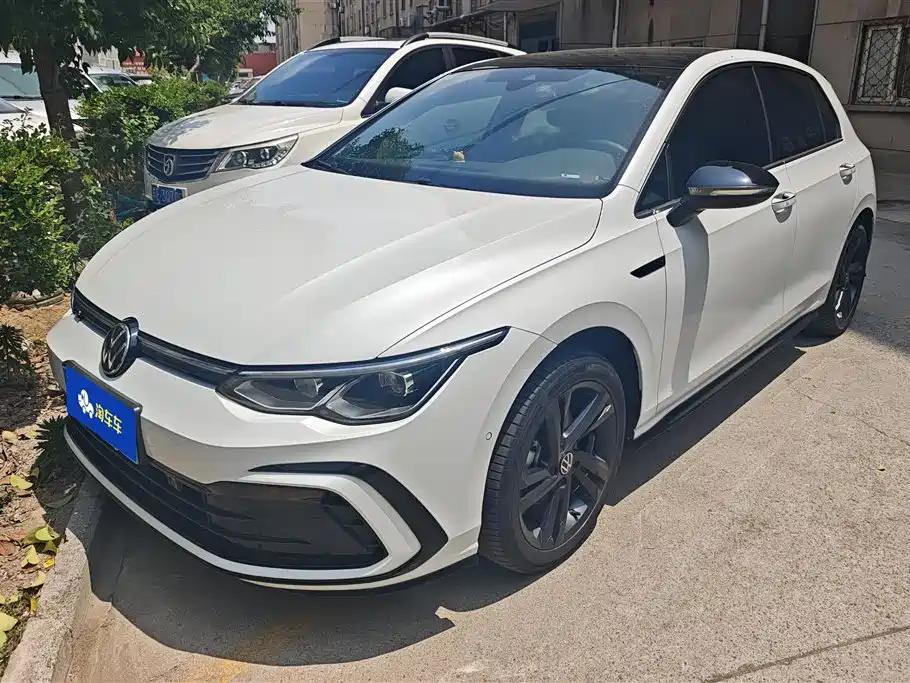 Volkswagen Golf 2022