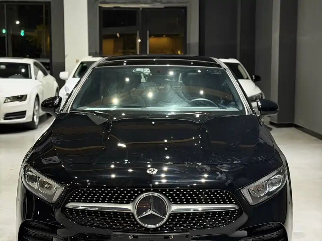 MERCEDES-BENZ  A CLASS