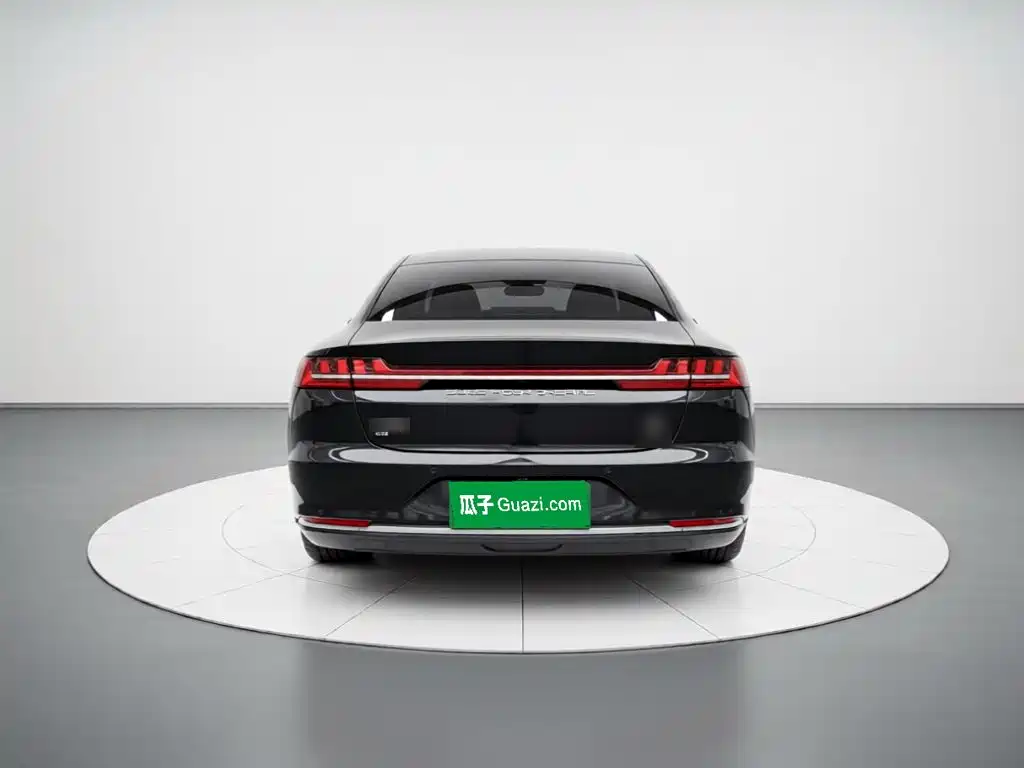 BYD Han — миниатюра 5