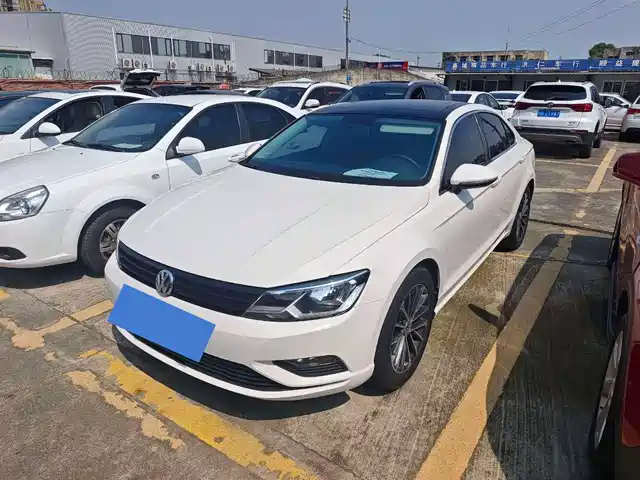 Volkswagen Lamando