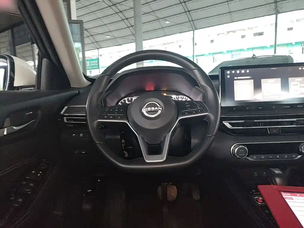 Nissan Teana — миниатюра 7
