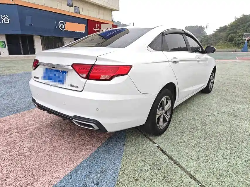 Geely Emgrand GL — миниатюра 4