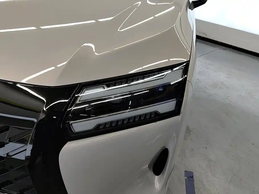 Wuling Звездный свет 730 Новая энергия — миниатюра 5