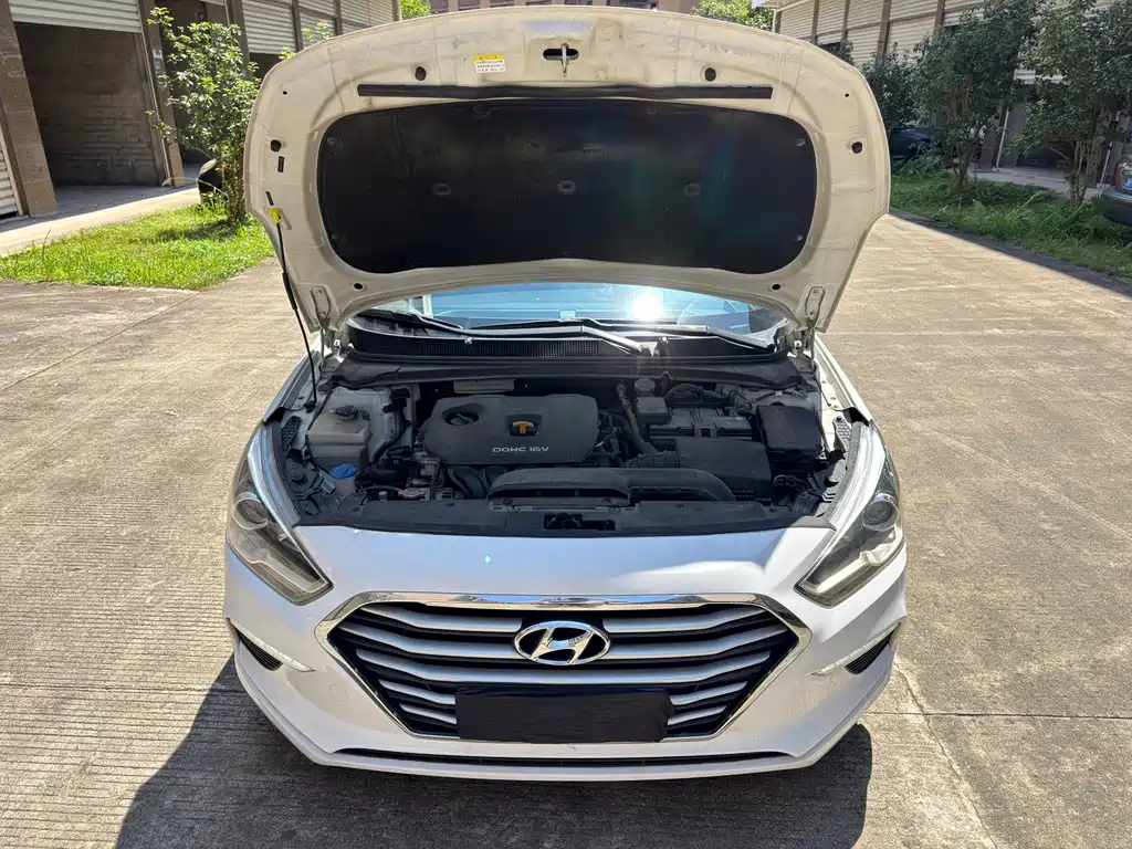 Hyundai Mistra — миниатюра 20