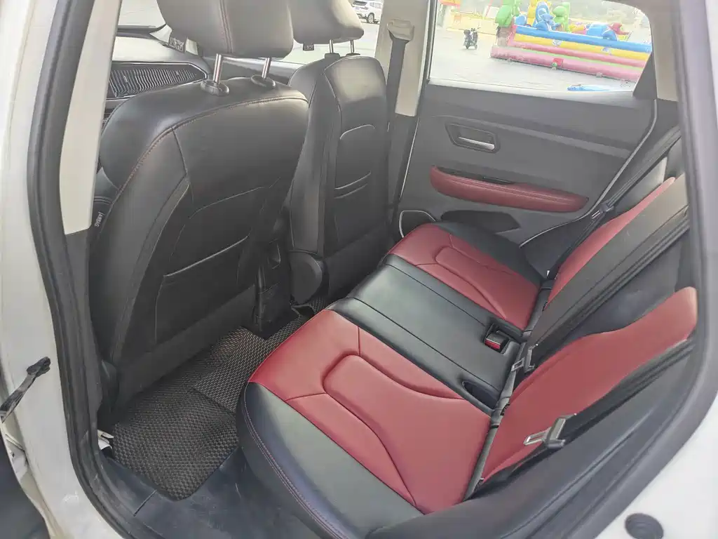 Haval H2s — миниатюра 7