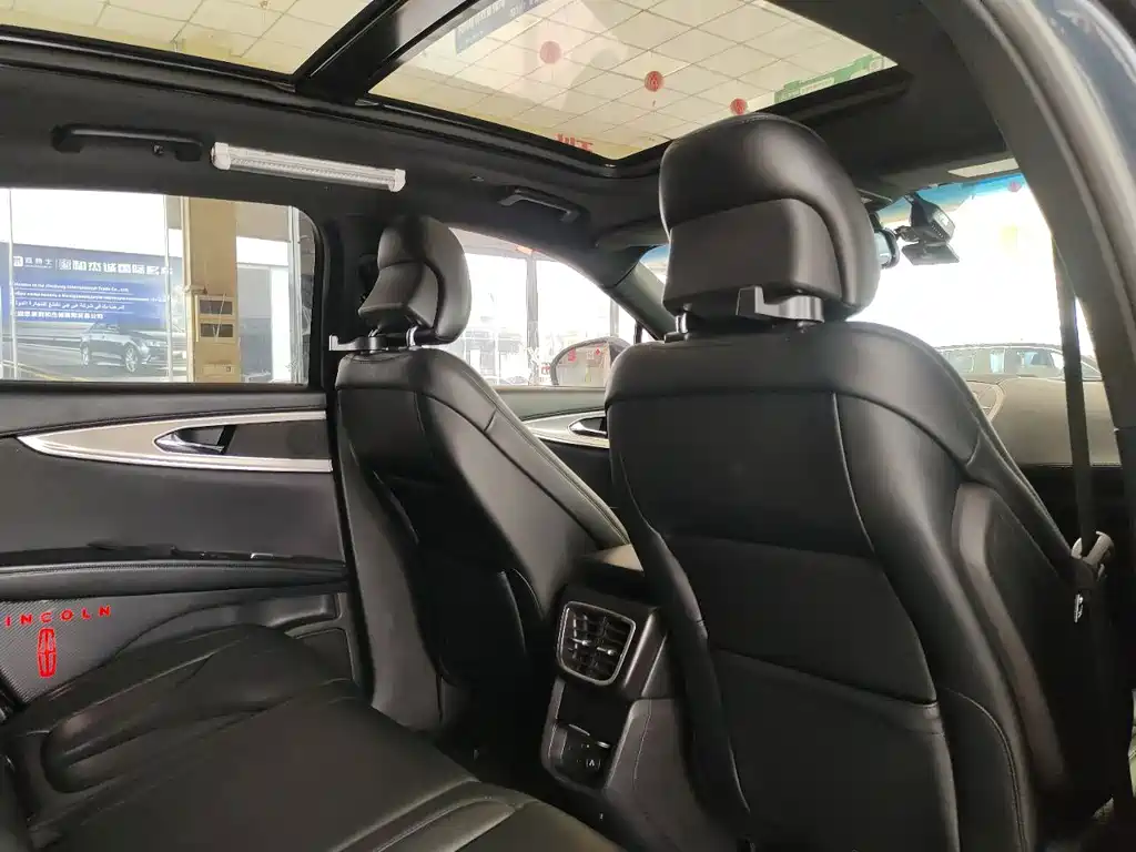 Lincoln MKX — миниатюра 25