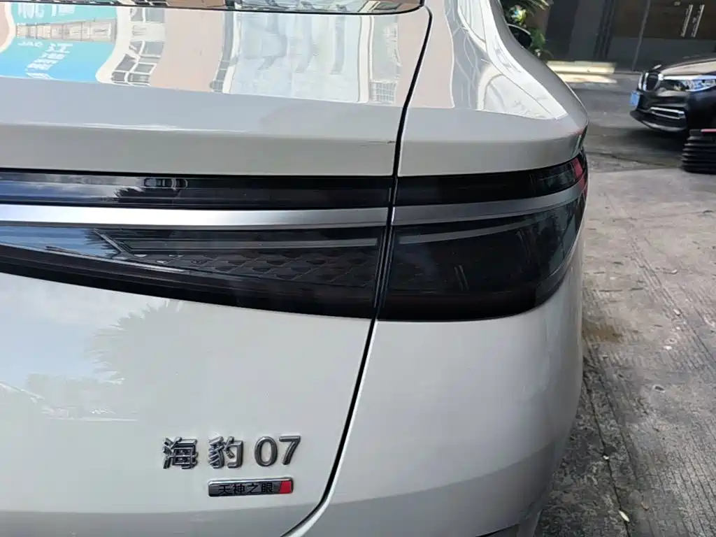 BYD Seal 07 DM-i — миниатюра 8