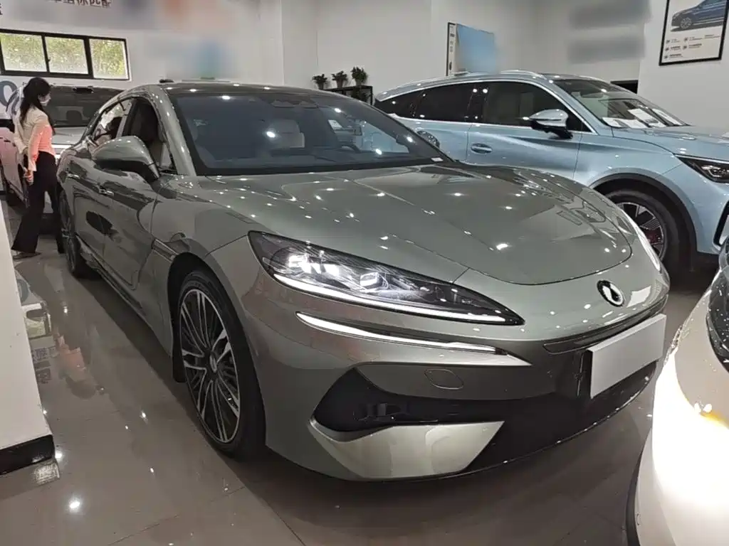 Denza Denza Z9GT — миниатюра 4