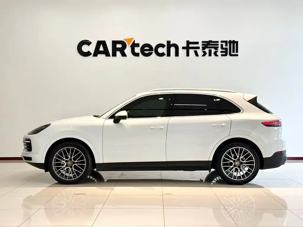 Porsche Cayenne — миниатюра 3