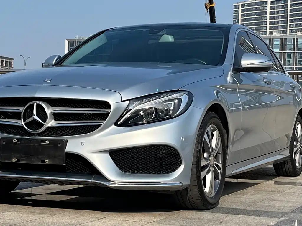 Mercedes-Benz C-Class — миниатюра 7