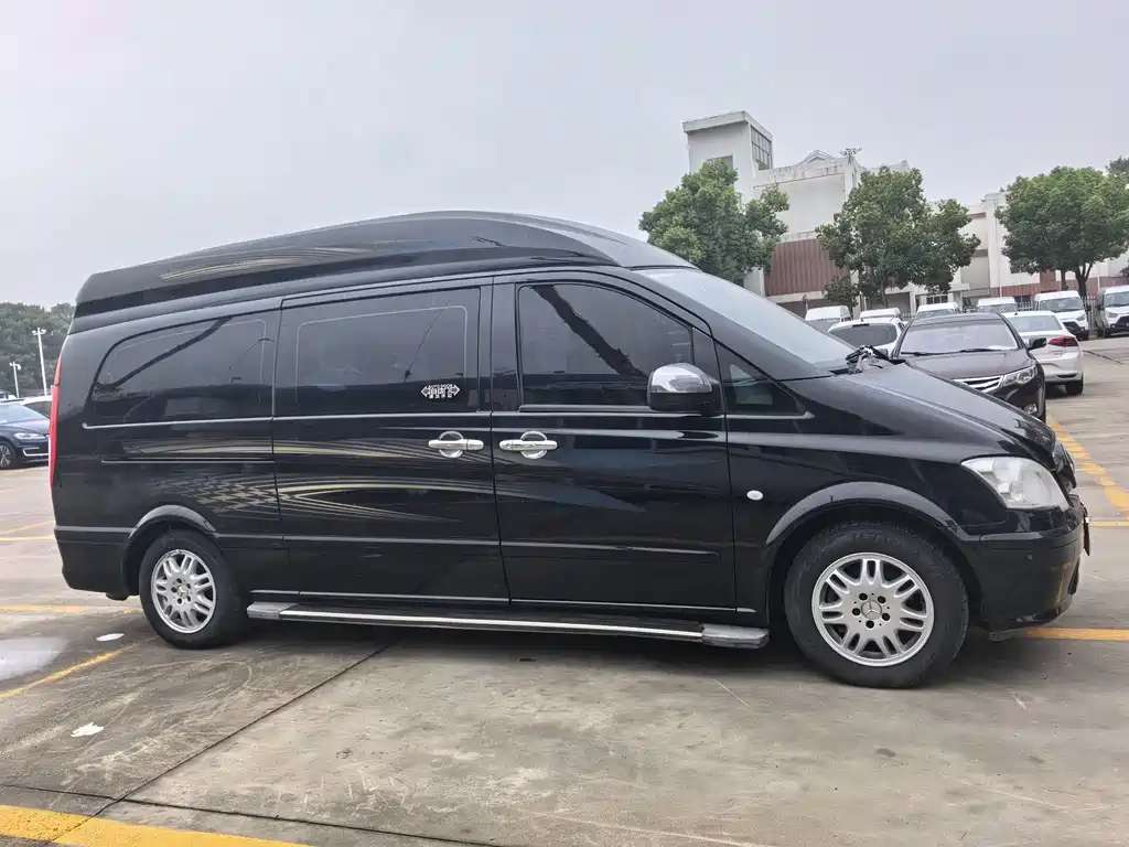 Mercedes-Benz Vito — миниатюра 2