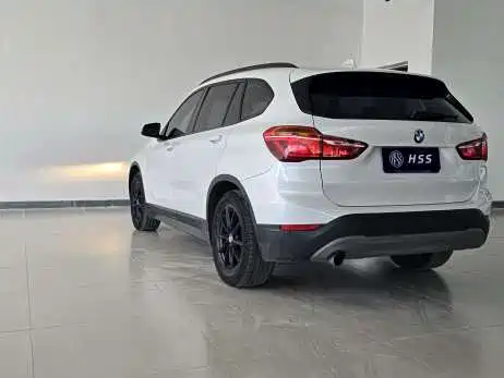 BMW X1 — миниатюра 5