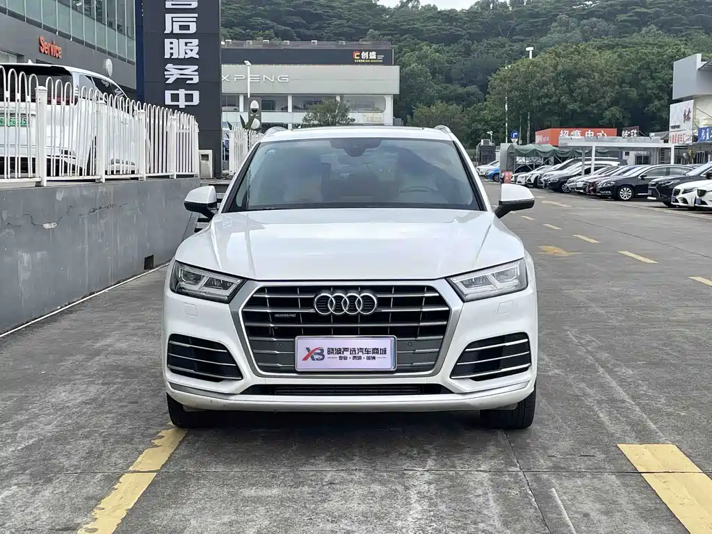 Audi Q5L — миниатюра 2