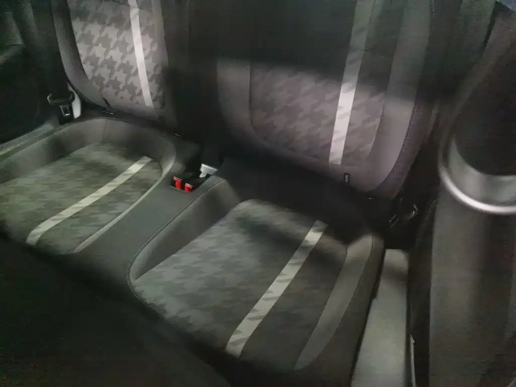 Volkswagen Beetle — миниатюра 17