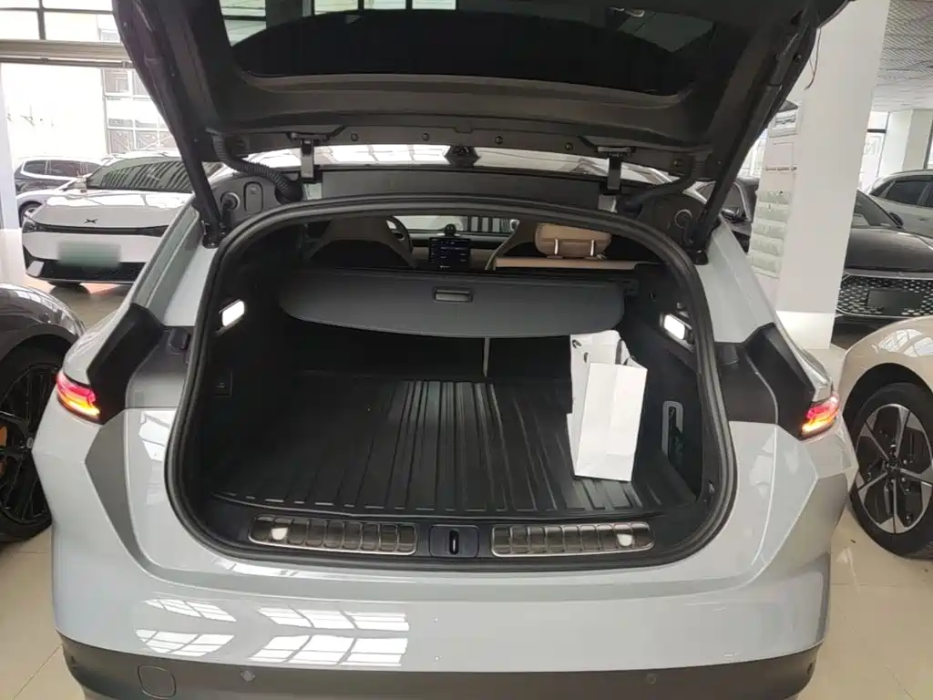 NIO ET5T — миниатюра 19