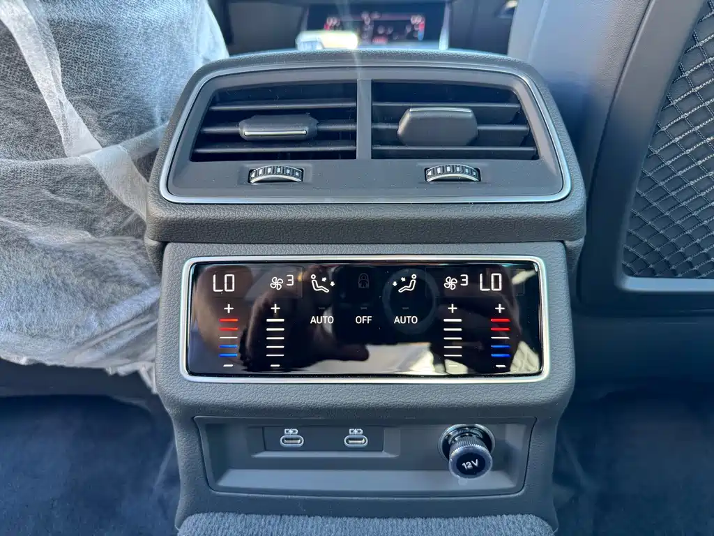 Audi A6L — миниатюра 18