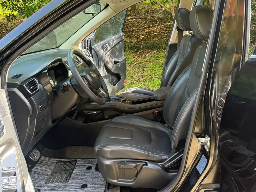 Dongfeng 580 2018 1.5T CVT Luxury