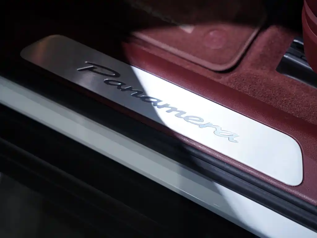 Porsche Panamera — миниатюра 20