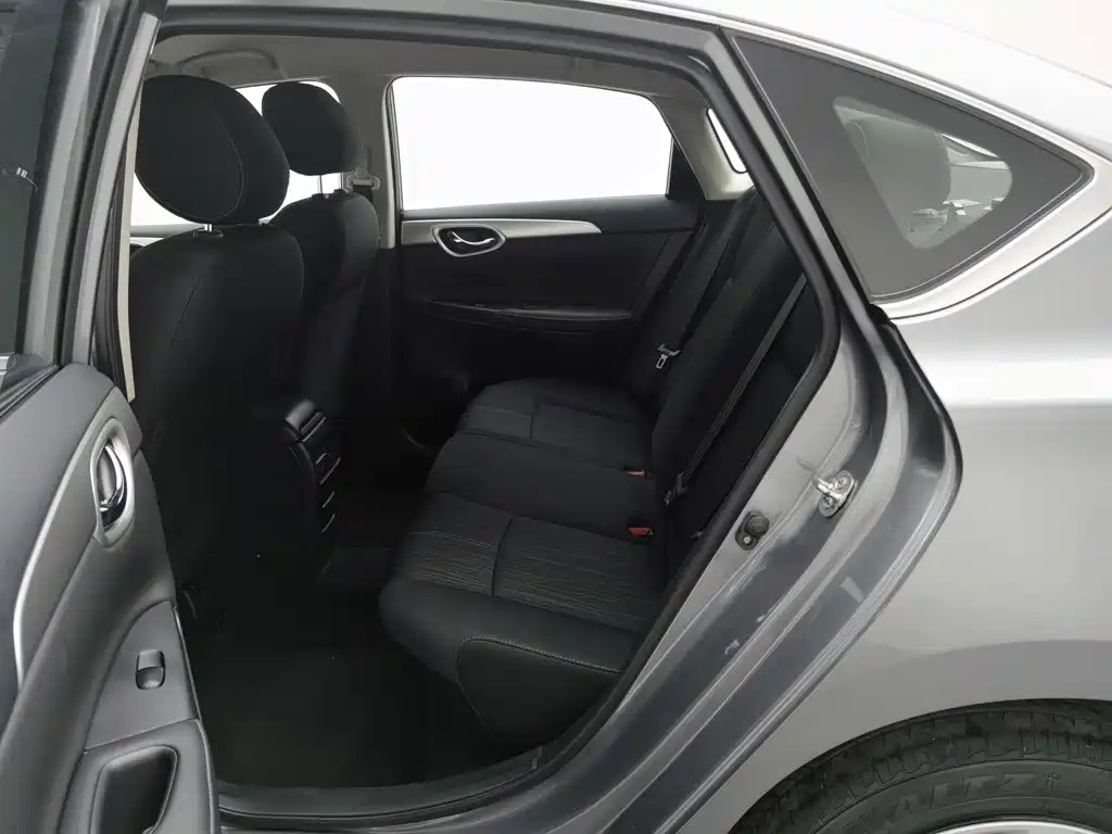 Nissan Sylphy — миниатюра 15