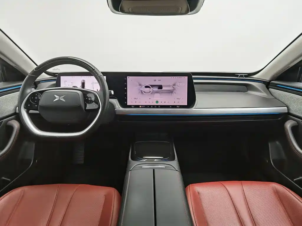 XPeng P7 — миниатюра 5