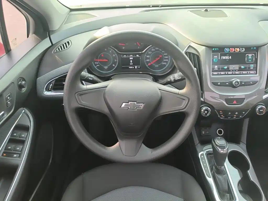 Chevrolet Cruze — миниатюра 11