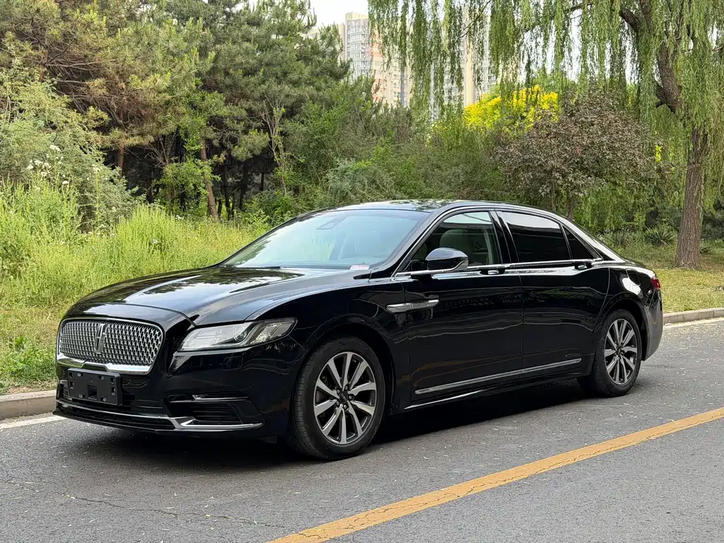 Lincoln Continental 2017