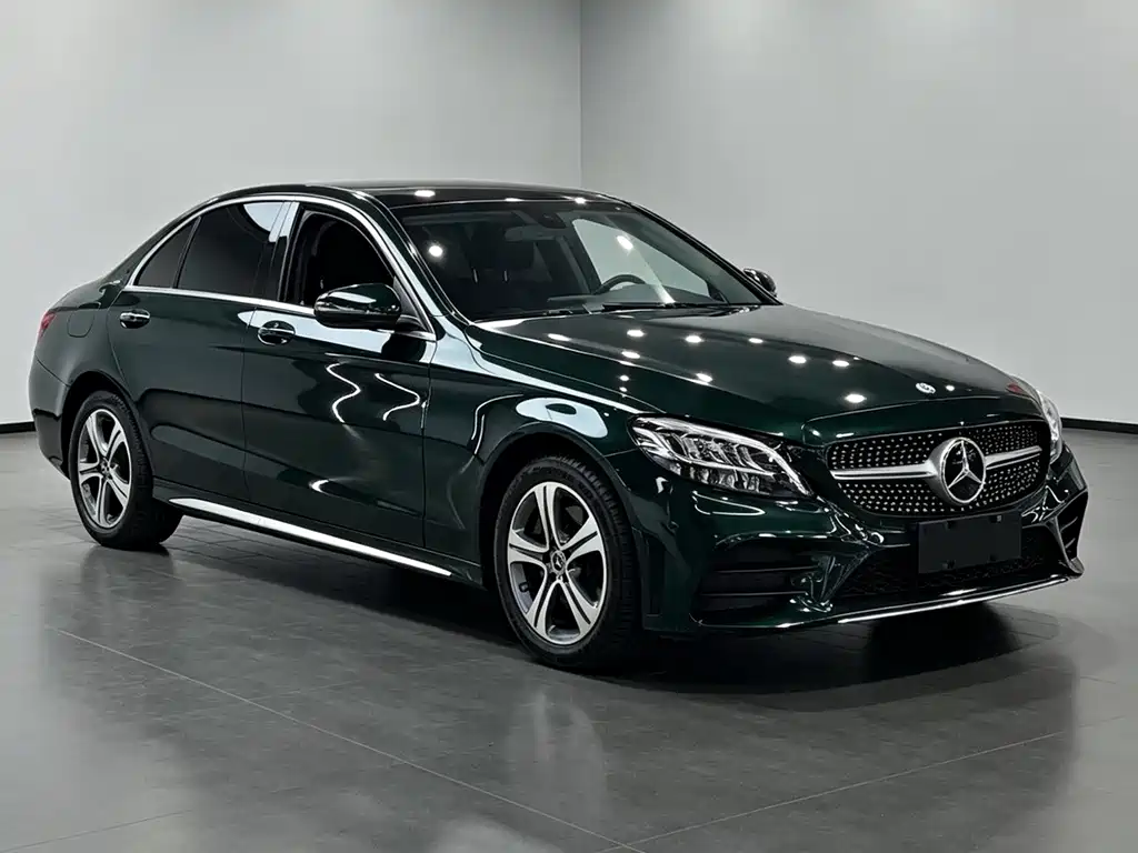 Mercedes-Benz C-Class — миниатюра 4